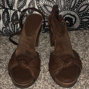 Banana Republic wooden heels